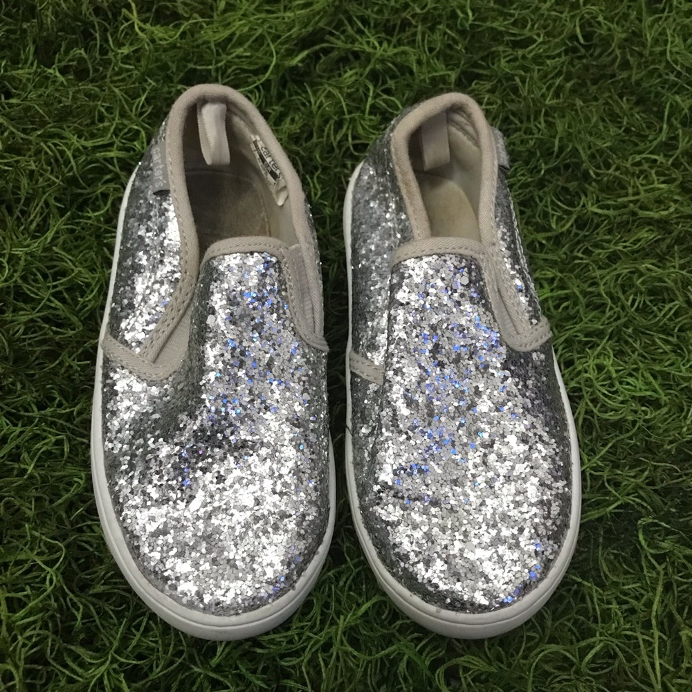 Girl shoes